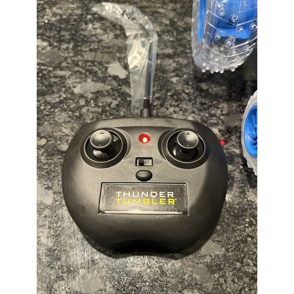 Sharper Image RC 360 Rally Car Thunder Tumbler Tumbling Remote Car NEW (open) - Picture 9 of 9